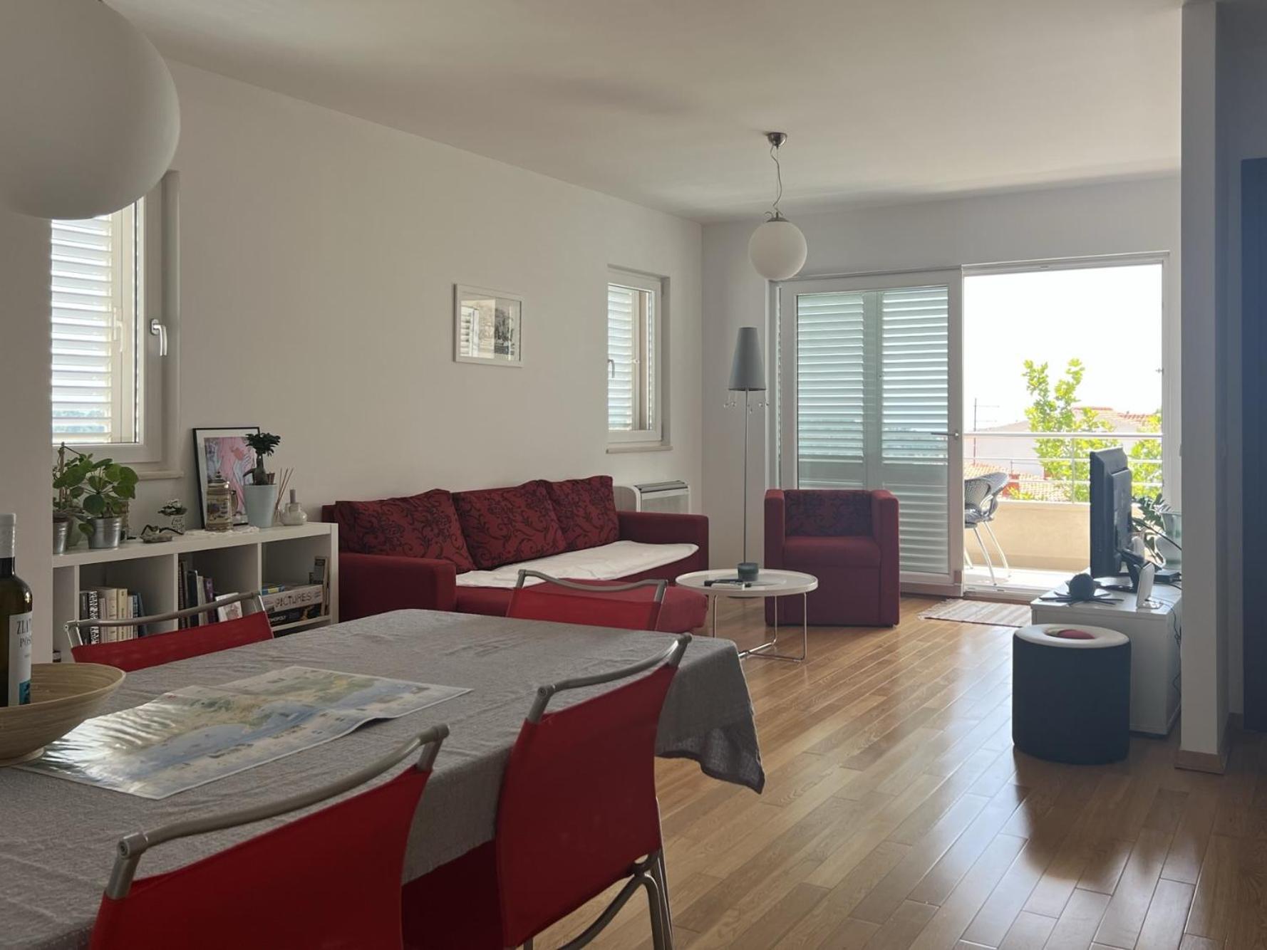Apartment Lucija - Cozy Flat In The City Center With A Sea View & Parking マカルスカ エクステリア 写真